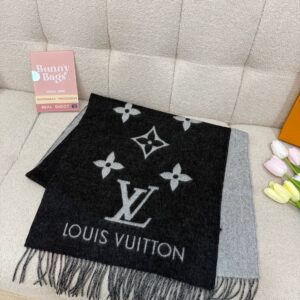 LV 围巾