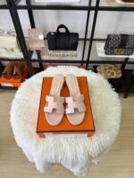 Hermes Oasis Sandal