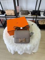 Hermes Constances 镜子款沥青灰玫瑰