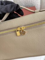 Loro Piana L19淡乳色 金扣 - Image 3