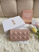 Lady dior woc手机包珠光粉 - Image 8