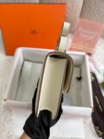 Constance to go 奶昔白银扣 - Image 11