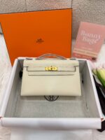 Mini Kelly一代 奶昔白金扣 Swift皮