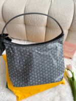 Goyard Hobo - Image 9