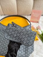 Goyard Hobo - Image 6