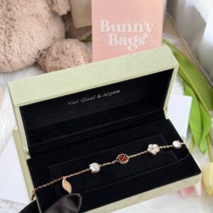 VCA Lucky Spring Bracelet
