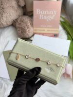 VCA Lucky Spring Bracelet - Image 2