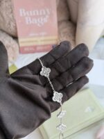 VCA Alhambra Bracelet - Image 6