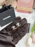 Chanel 爱心耳钉 - Image 4